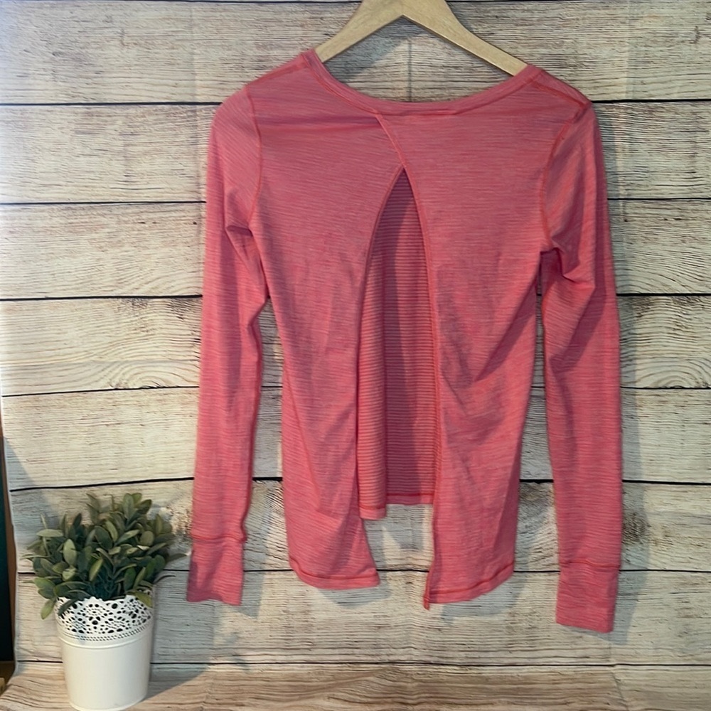 Lululemon Beat The Heat Long Sleeve